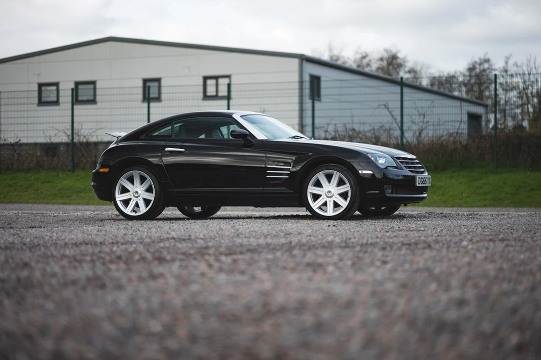 2005 Chrysler Crossfire - Image 7 of 30