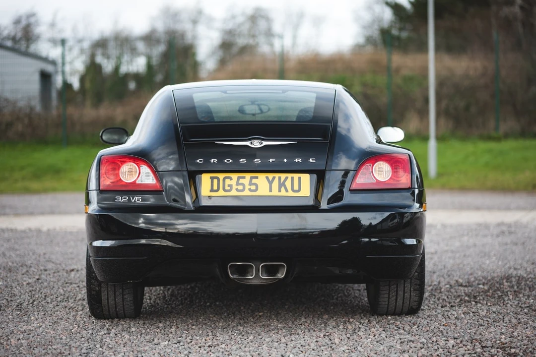 2005 Chrysler Crossfire - Image 13 of 30