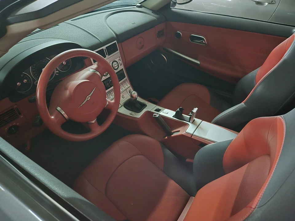 2005 Chrysler Crossfire - Image 2 of 7