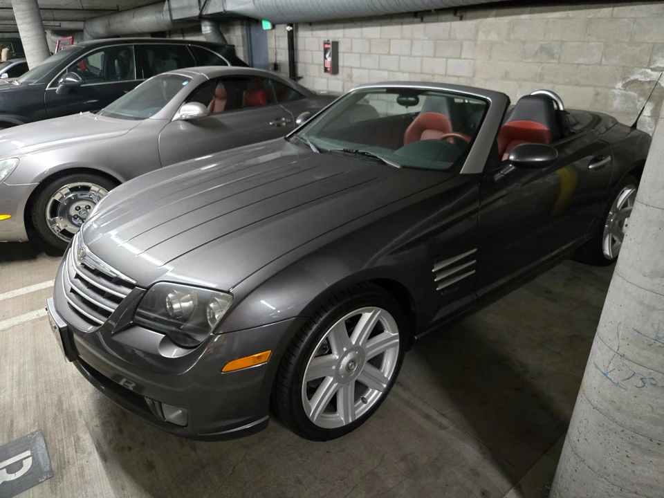 2005 Chrysler Crossfire - Image 7 of 7