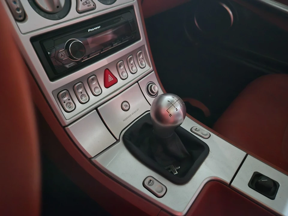 2005 Chrysler Crossfire - Image 3 of 7