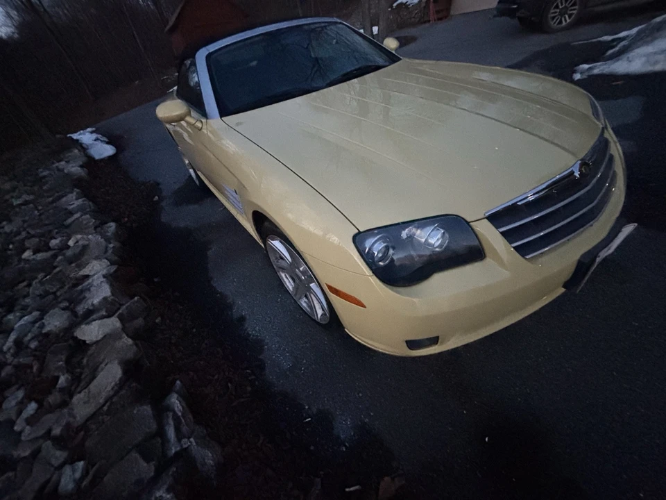2005 Chrysler Crossfire - Image 6 of 9