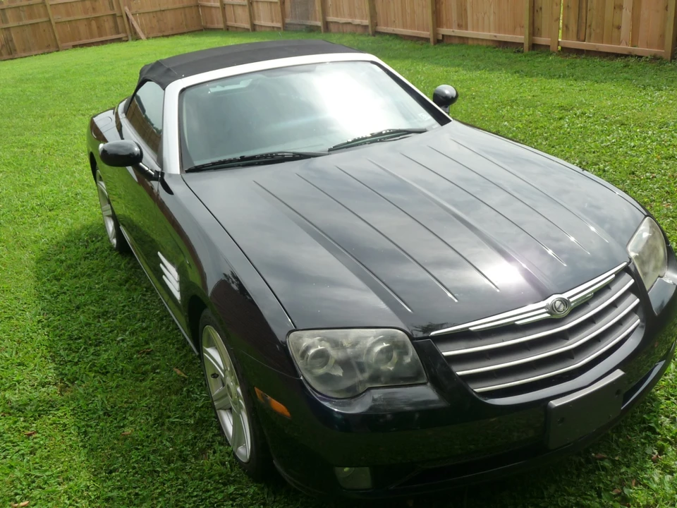2005 Chrysler Crossfire - Image 5 of 22