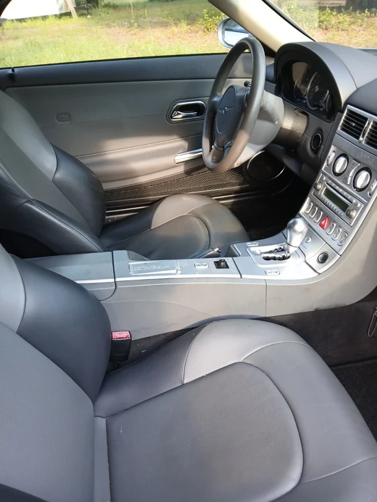 2005 Chrysler Crossfire - Image 3 of 6