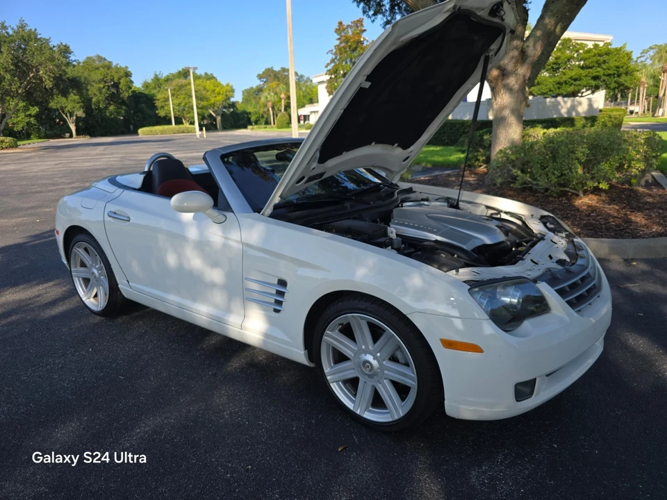 2005 Chrysler Crossfire - Image 24 of 31