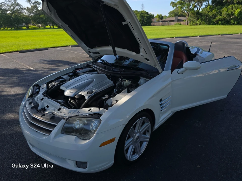 2005 Chrysler Crossfire - Image 22 of 31