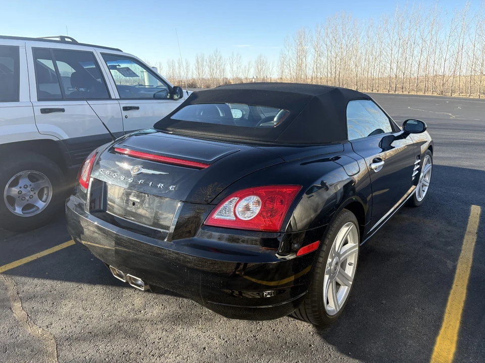 2005 Chrysler Crossfire - Image 5 of 9