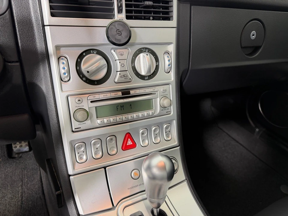 2005 Chrysler Crossfire - Image 13 of 17