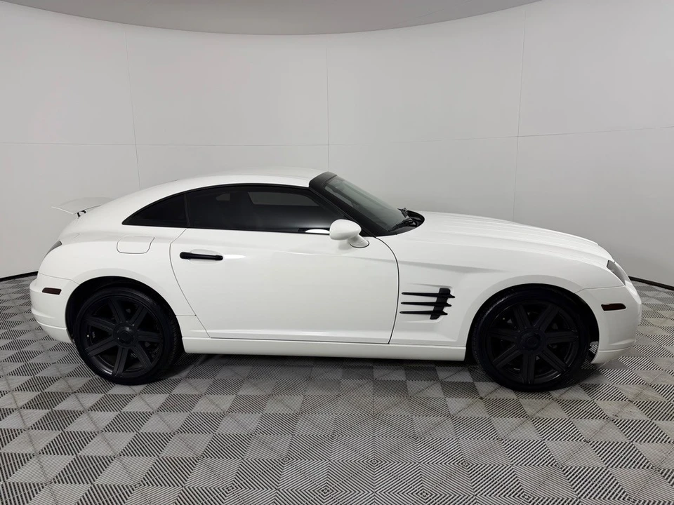 2005 Chrysler Crossfire - Image 4 of 17