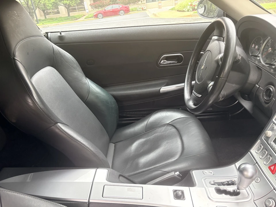 2005 Chrysler Crossfire - Image 4 of 12