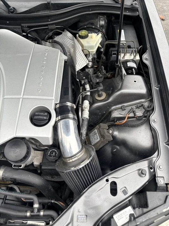2005 Chrysler Crossfire - Image 9 of 12