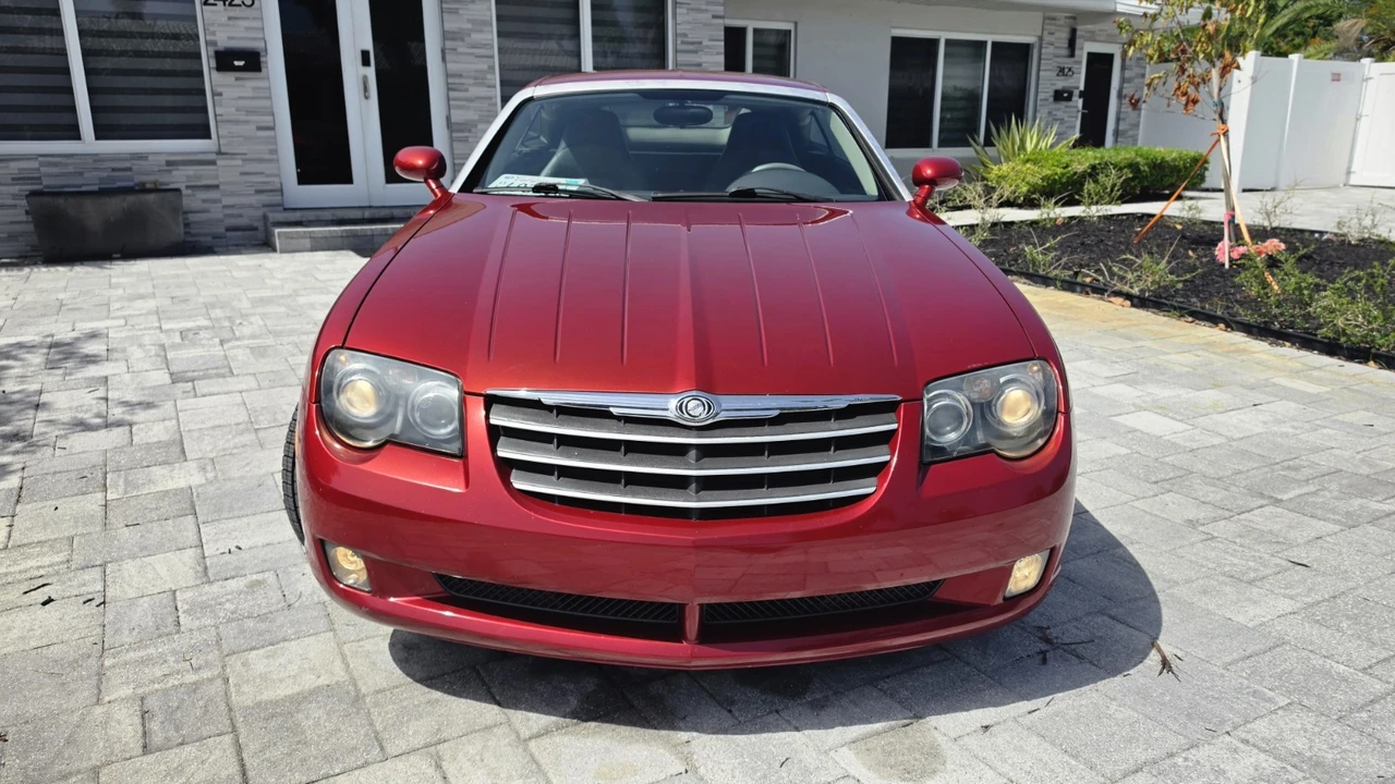2005 Chrysler Crossfire - Image 12 of 24