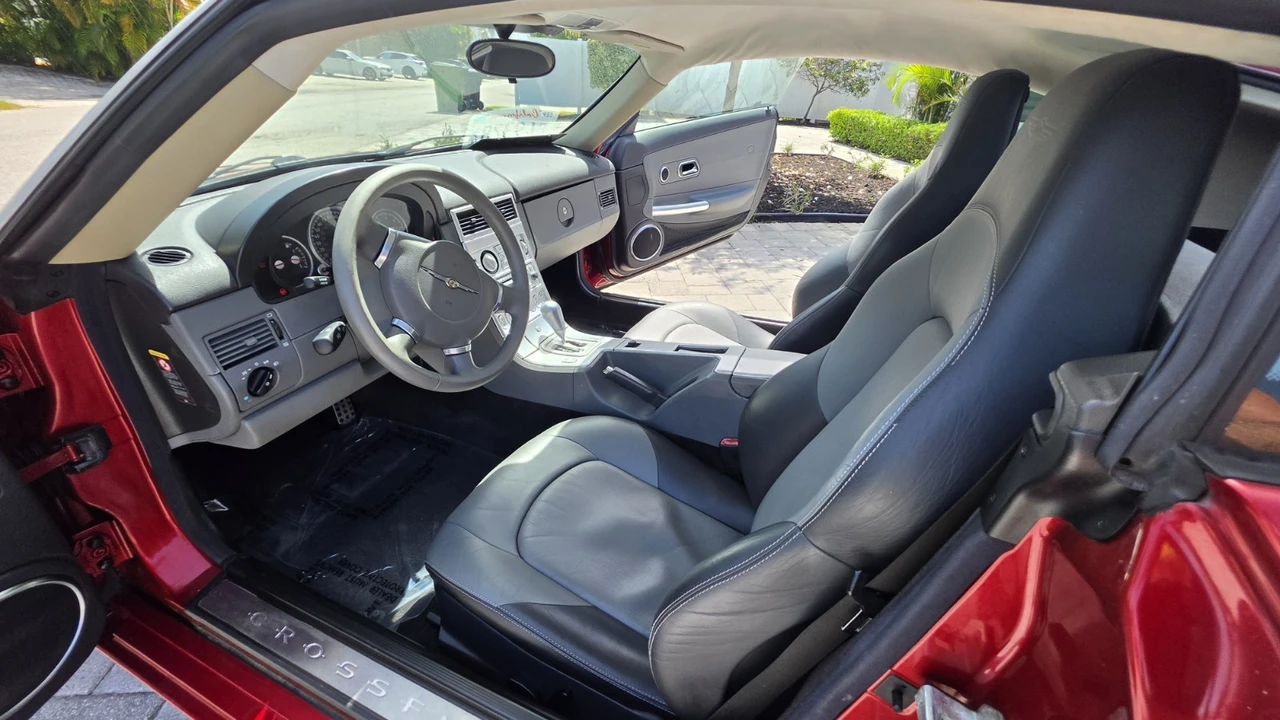 2005 Chrysler Crossfire - Image 24 of 24