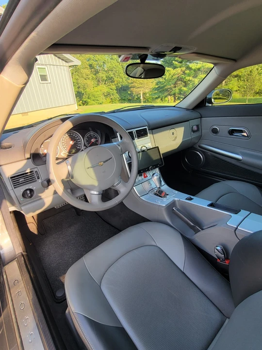 2005 Chrysler Crossfire - Image 6 of 19