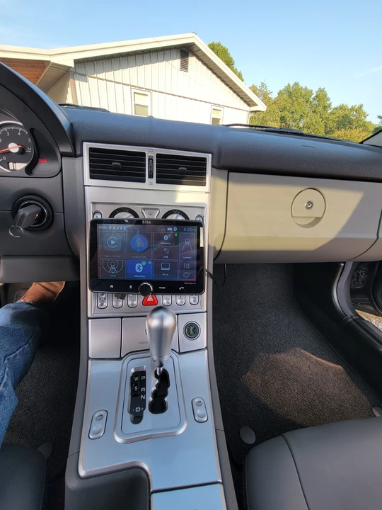 2005 Chrysler Crossfire - Image 12 of 19