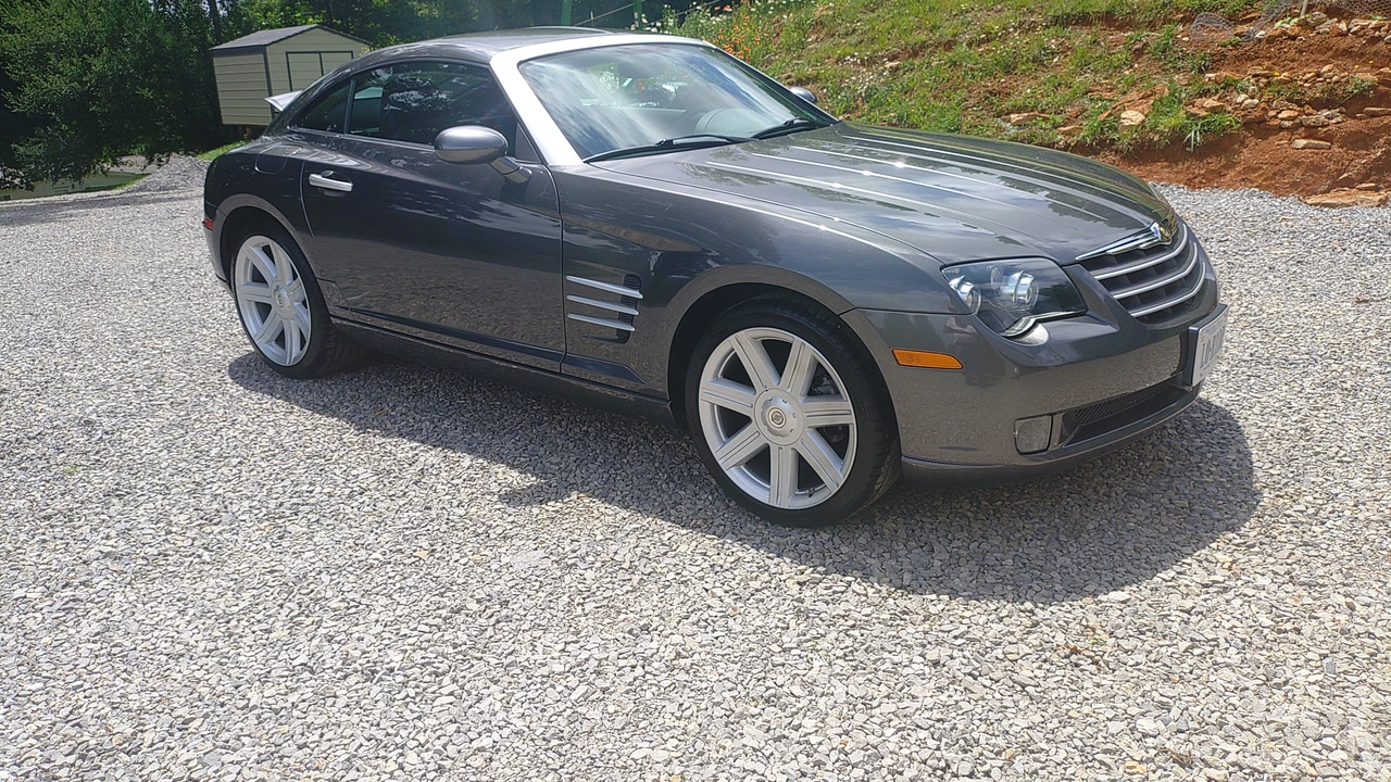 2005 Chrysler Crossfire - Image 2 of 10