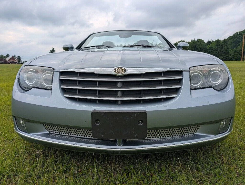 2005 Chrysler Crossfire - Image 11 of 31