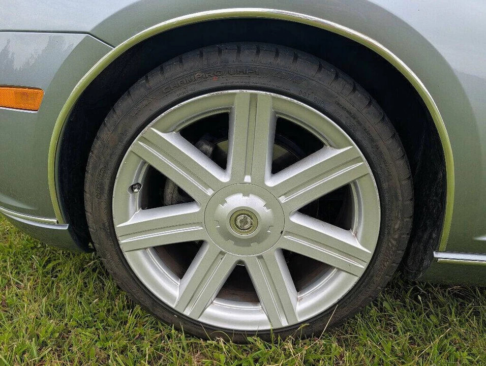 2005 Chrysler Crossfire - Image 15 of 31