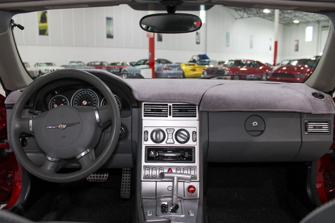 2005 Chrysler Crossfire - Image 9 of 12