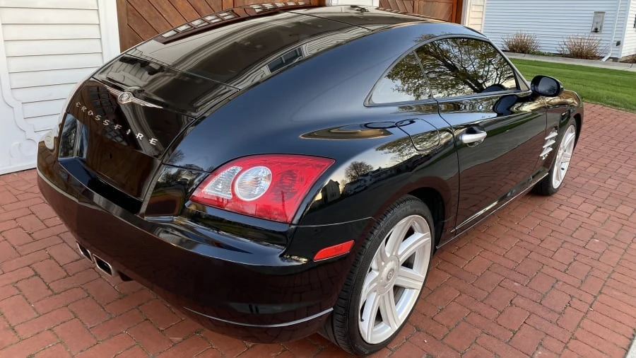 2005 Chrysler Crossfire - Image 11 of 13