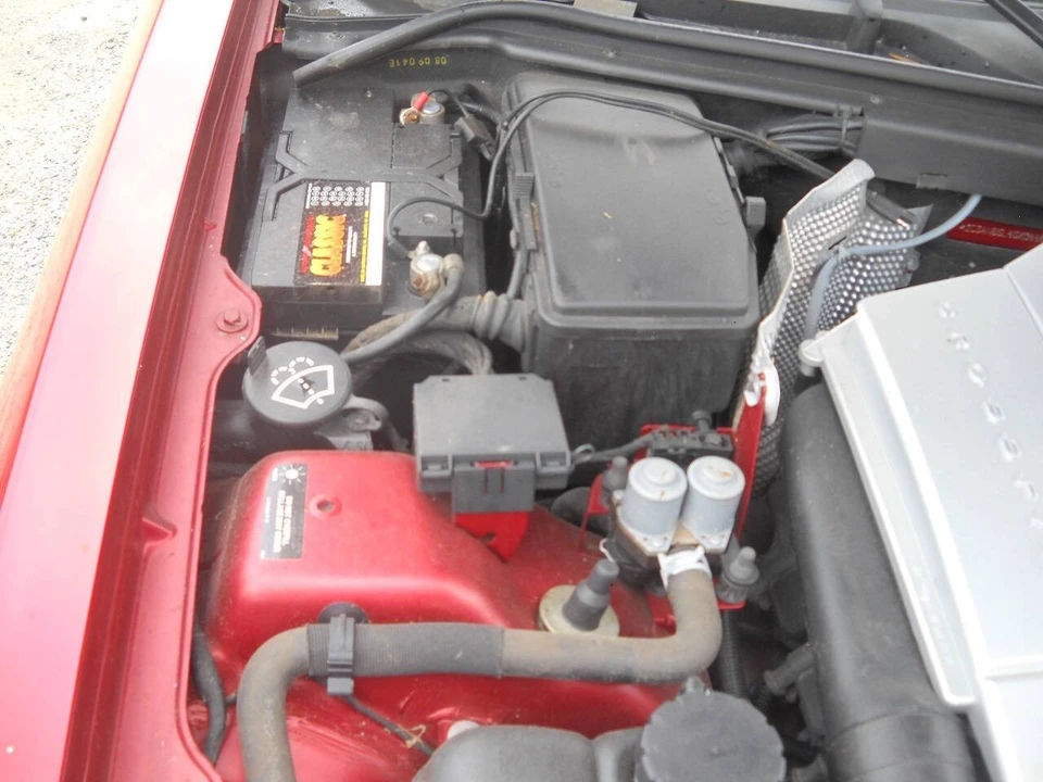 2005 Chrysler Crossfire - Image 23 of 30