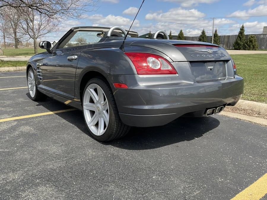 2005 Chrysler Crossfire - Image 3 of 15
