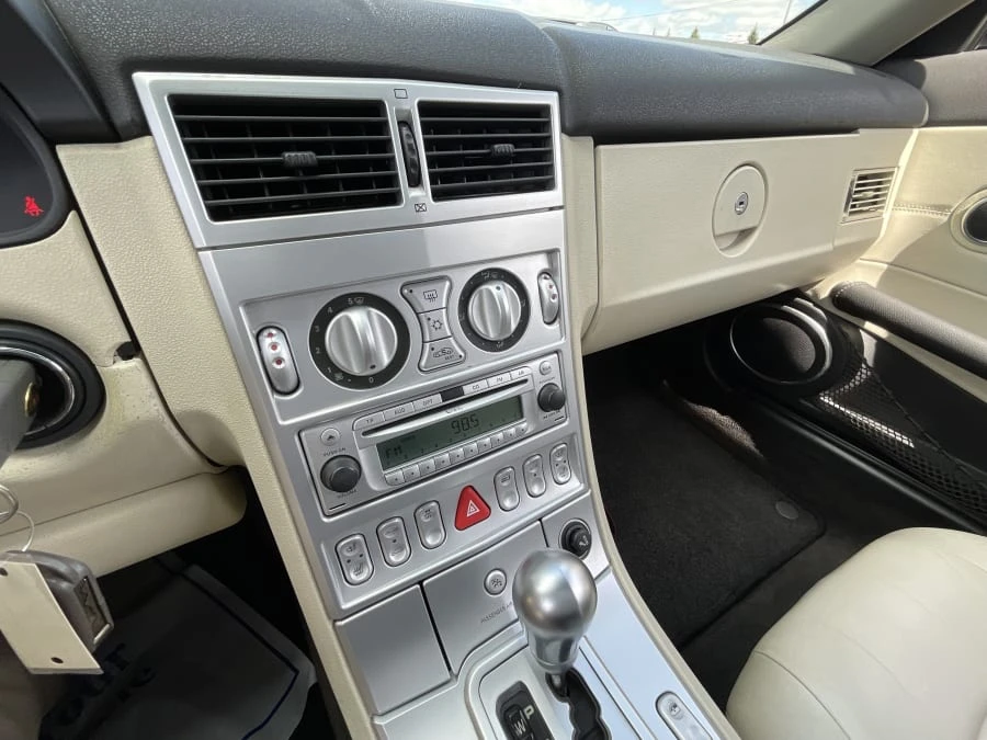 2005 Chrysler Crossfire - Image 7 of 15