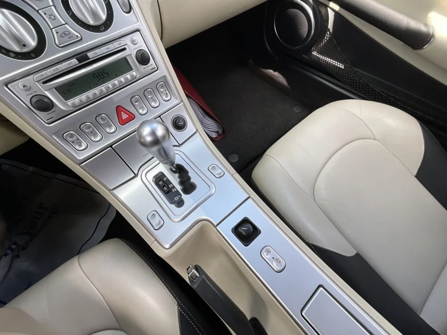 2005 Chrysler Crossfire - Image 8 of 15
