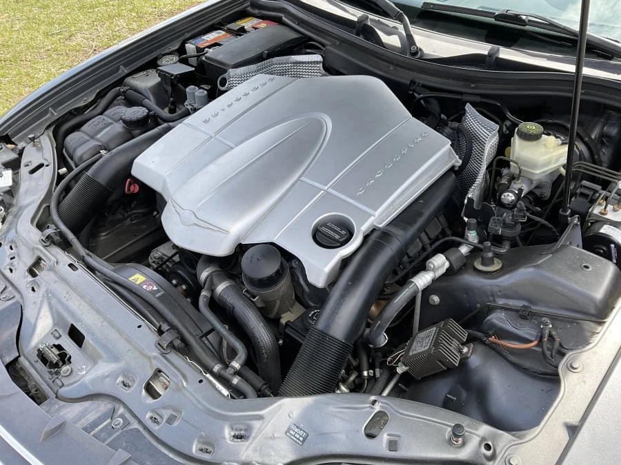 2005 Chrysler Crossfire - Image 10 of 15