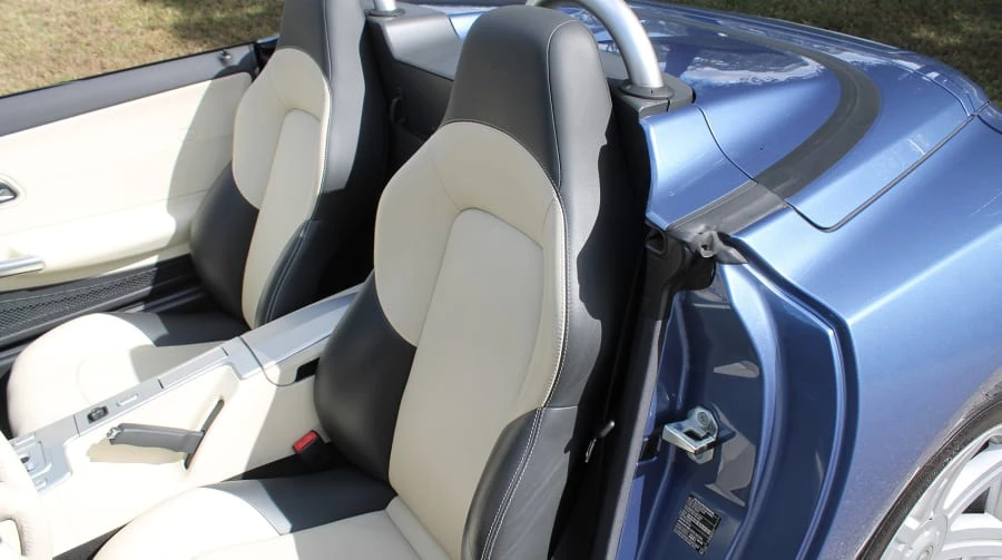 2005 Chrysler Crossfire - Image 5 of 12