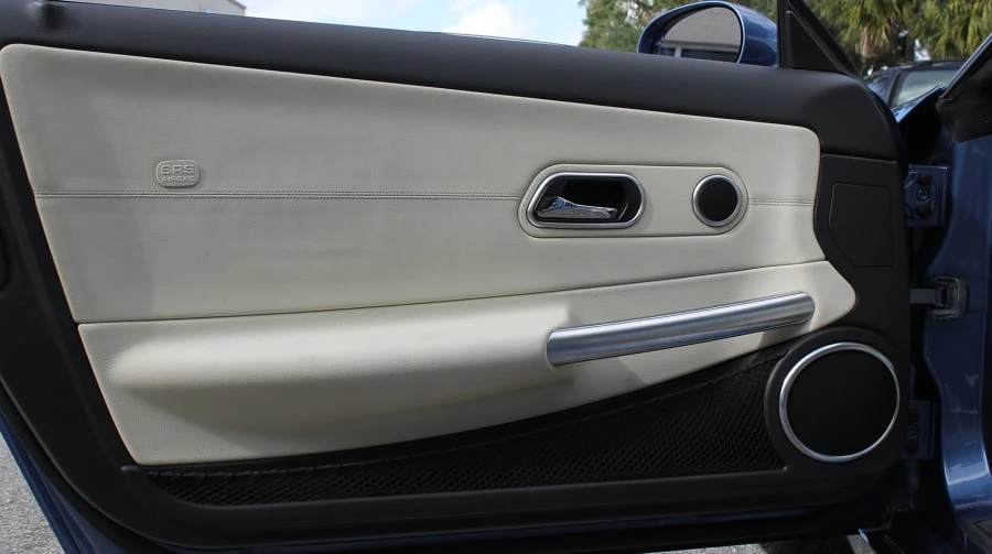 2005 Chrysler Crossfire - Image 6 of 12