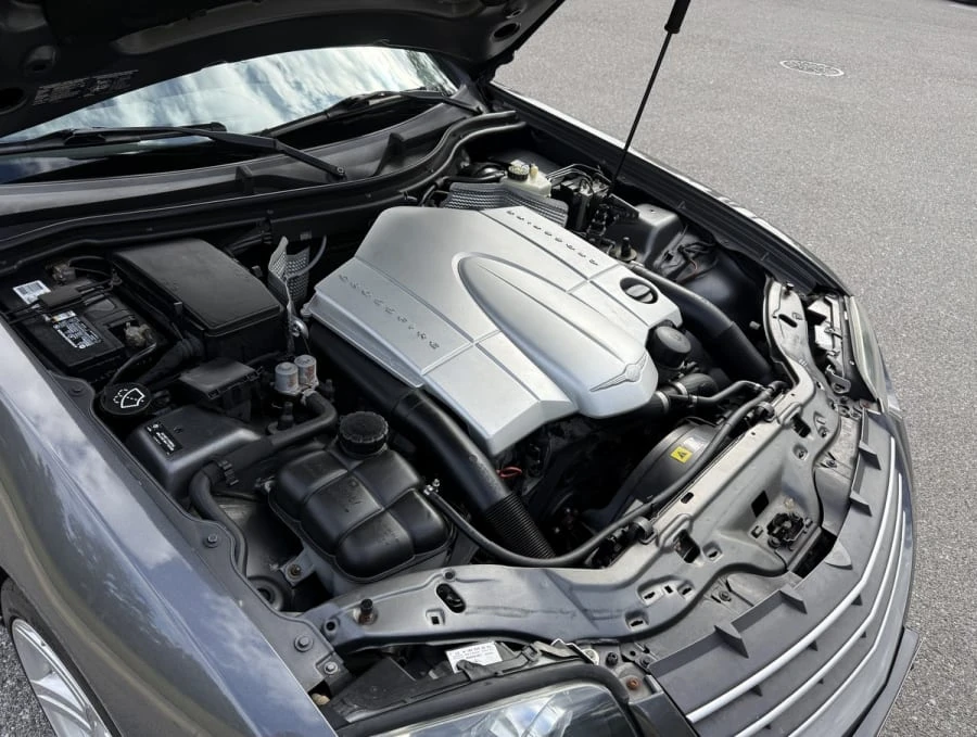 2005 Chrysler Crossfire - Image 16 of 19