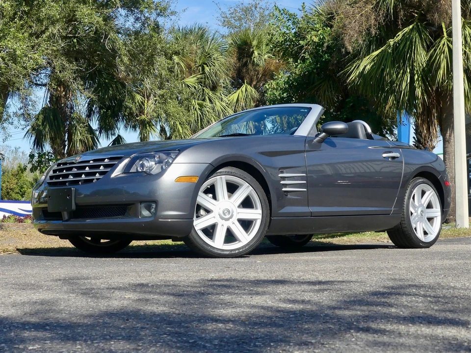 2005 Chrysler Crossfire - Image 12 of 21