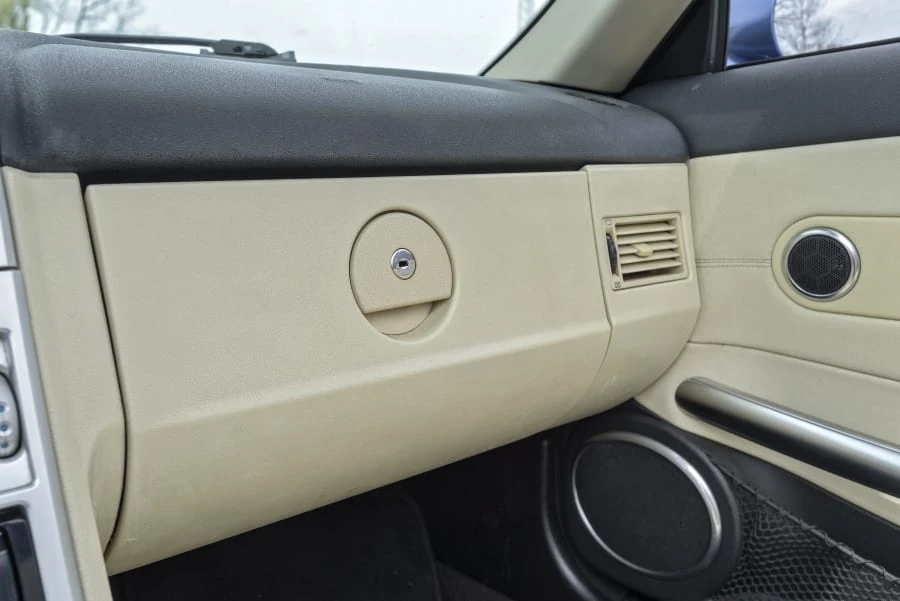 2005 Chrysler Crossfire - Image 31 of 31