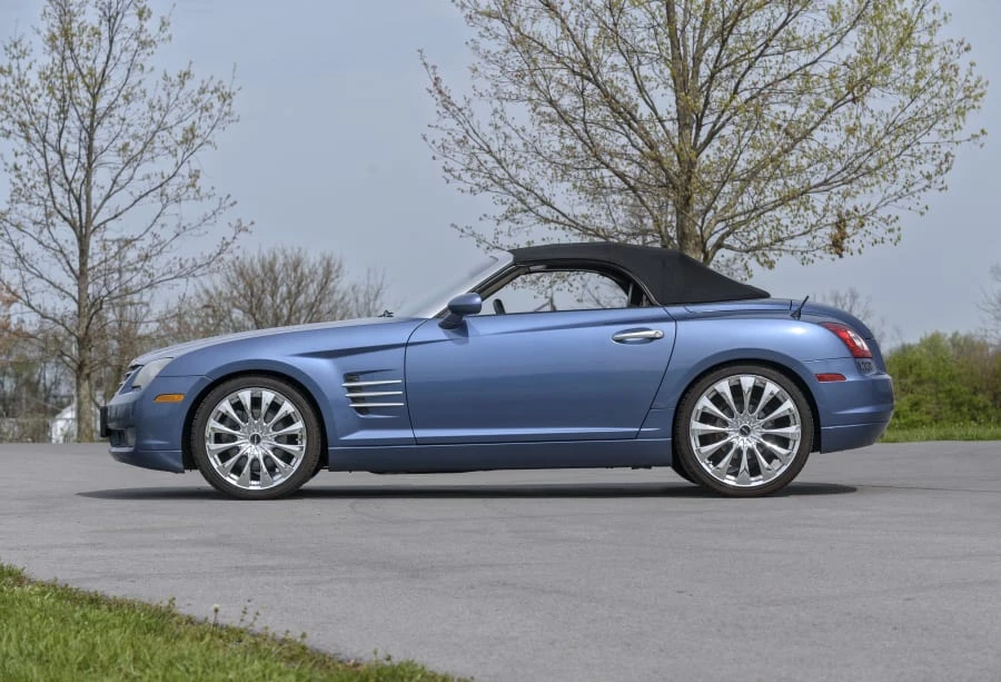 2005 Chrysler Crossfire - Image 20 of 31