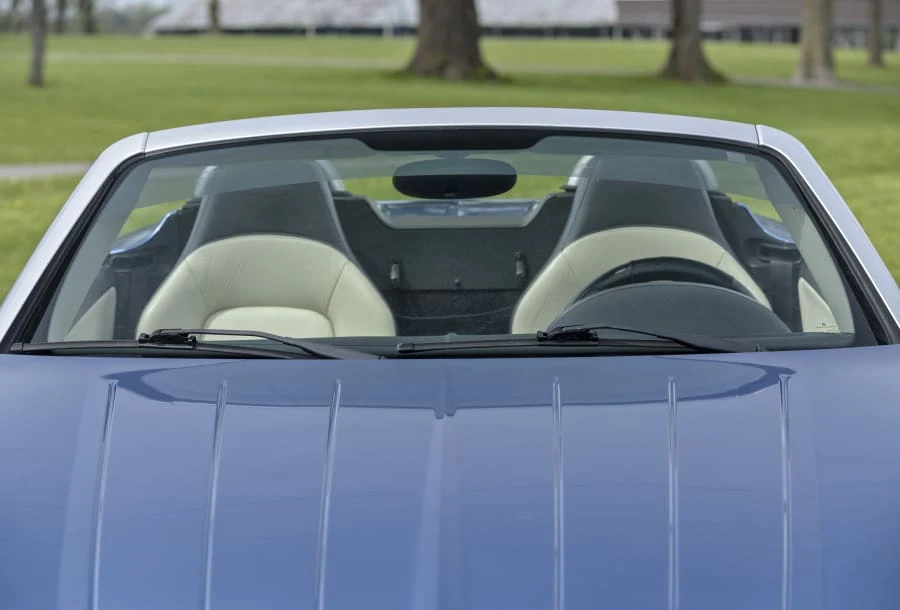 2005 Chrysler Crossfire - Image 19 of 31