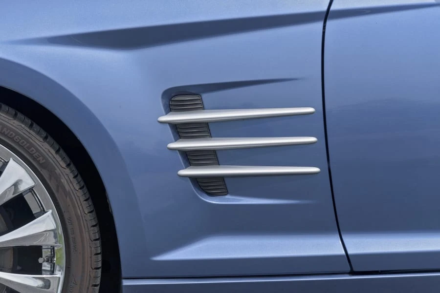 2005 Chrysler Crossfire - Image 9 of 31
