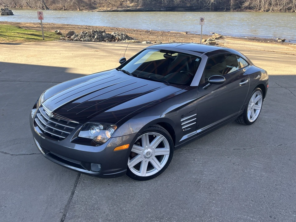 2005 Chrysler Crossfire - Image 13 of 31