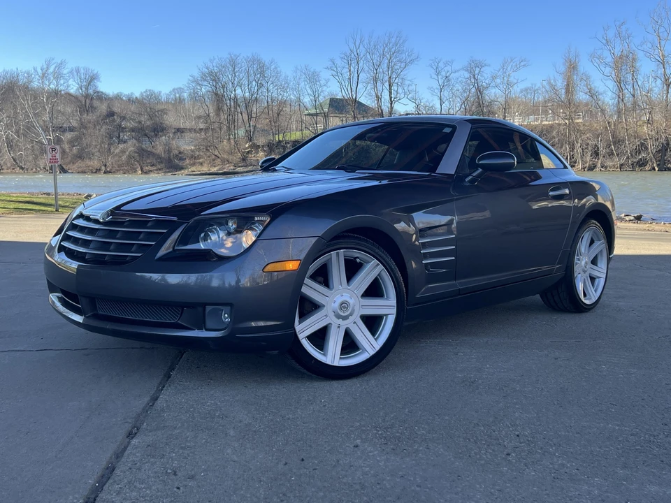 2005 Chrysler Crossfire - Image 12 of 31