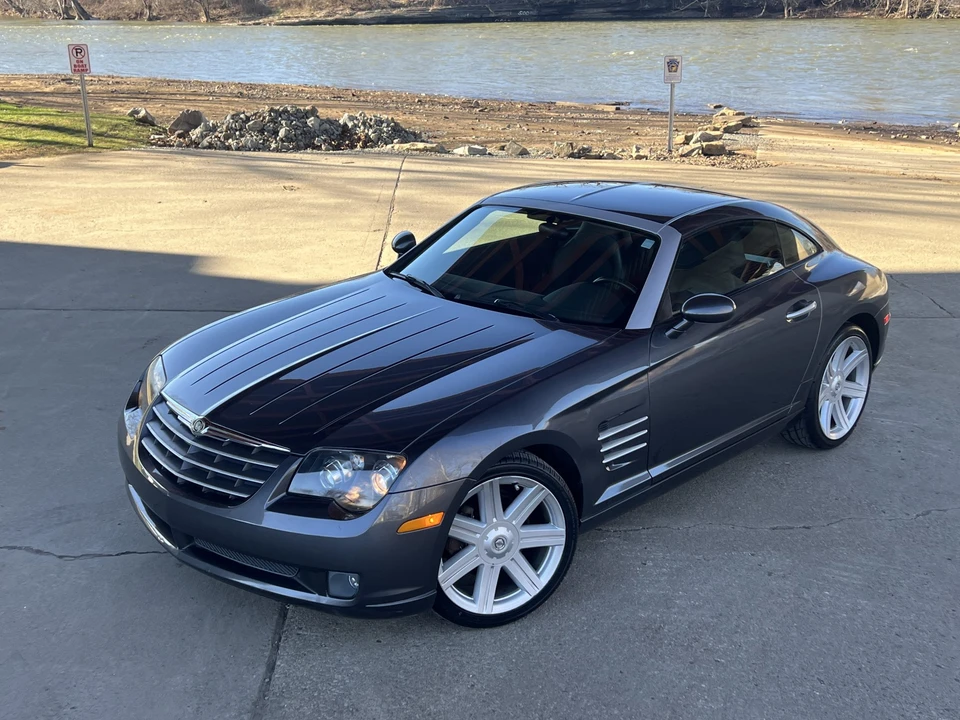 2005 Chrysler Crossfire - Image 17 of 31
