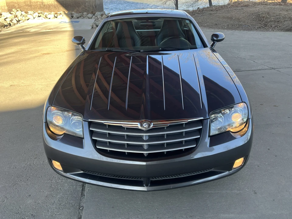 2005 Chrysler Crossfire - Image 8 of 31