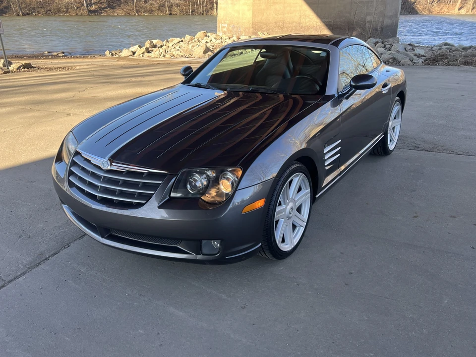 2005 Chrysler Crossfire - Image 11 of 31