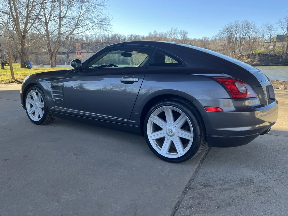 2005 Chrysler Crossfire - Image 25 of 31