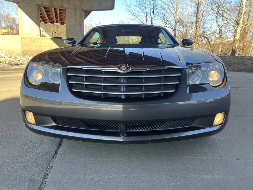 2005 Chrysler Crossfire - Image 3 of 31