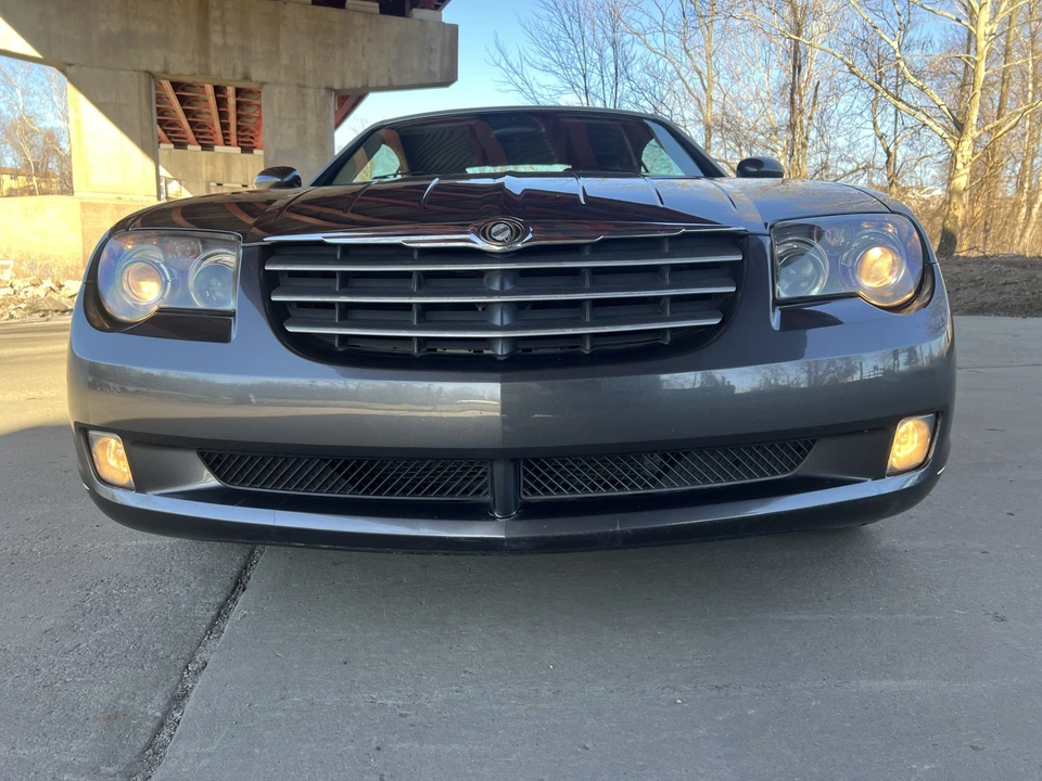 2005 Chrysler Crossfire - Image 4 of 31
