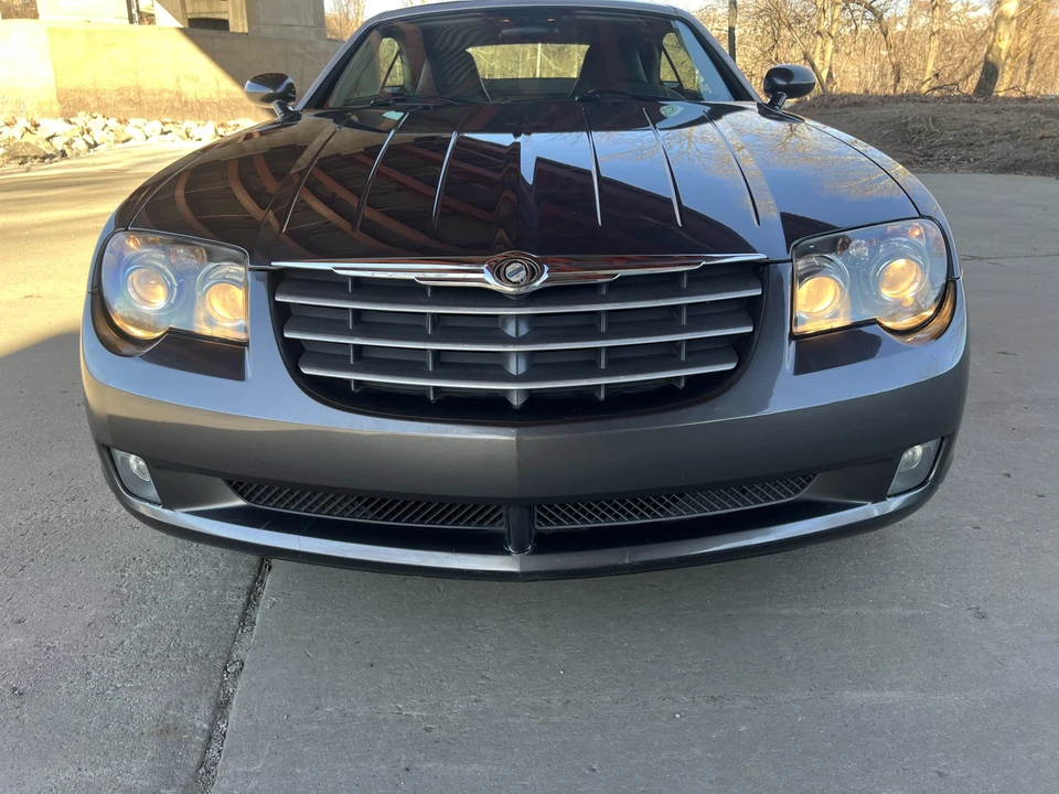 2005 Chrysler Crossfire - Image 7 of 31