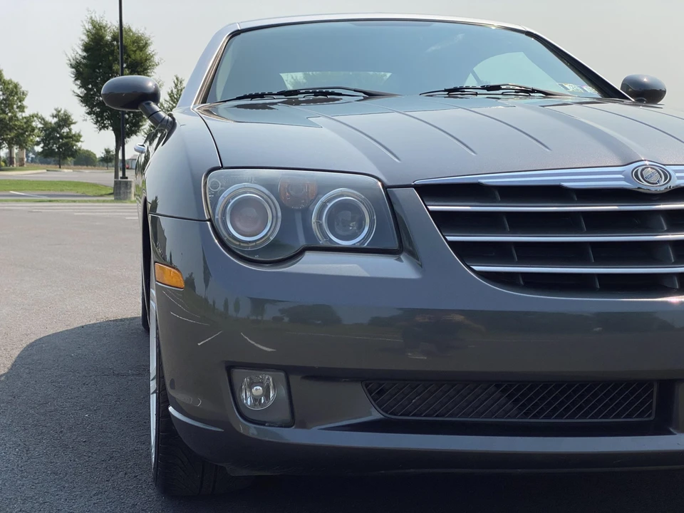 2005 Chrysler Crossfire - Image 27 of 31