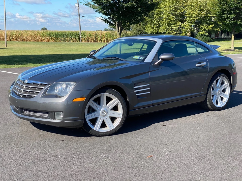 2005 Chrysler Crossfire - Image 2 of 31