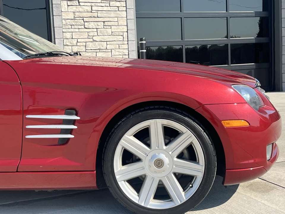 2005 Chrysler Crossfire - Image 21 of 31