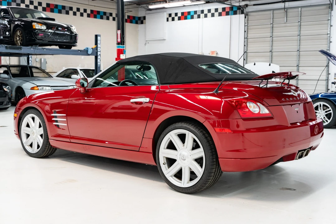 2005 Chrysler Crossfire - Image 15 of 31